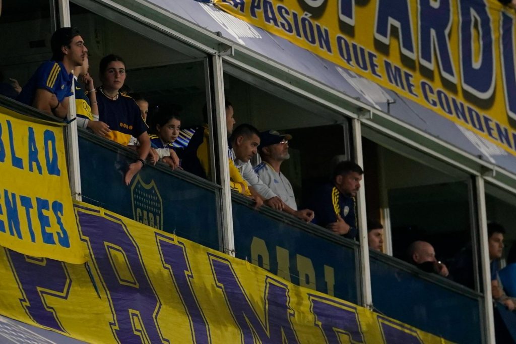 Quién será el técnico de Boca elegido por Riquelme tras la renuncia de Almirón