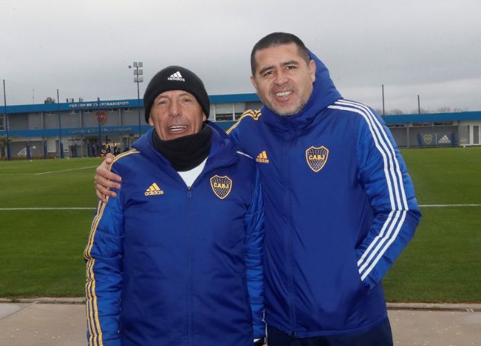 A lo Boca: qué decía el mensaje que Riquelme le mandó a Russo luego de eliminar a River