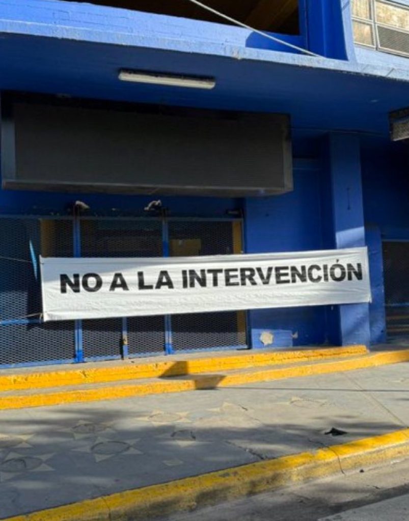 Elecciones en Boca: la Bombonera amaneció con pasacalles a horas de la decisión de la Justicia