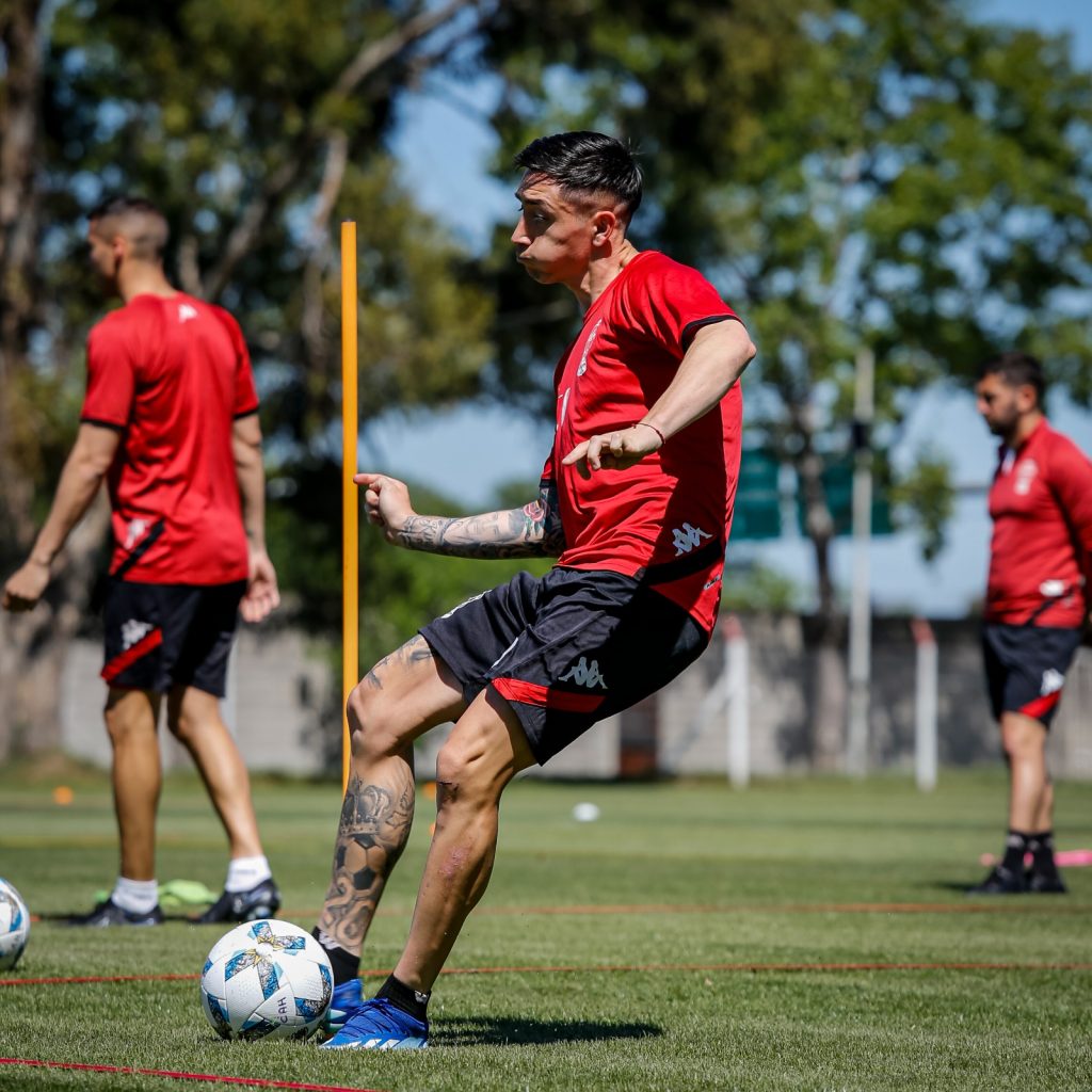 El refuerzo que Diego Martínez se llevaría de Huracán a Boca