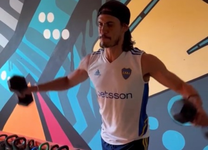 Video: Edinson Cavani y su entrenamiento durante las vacaciones