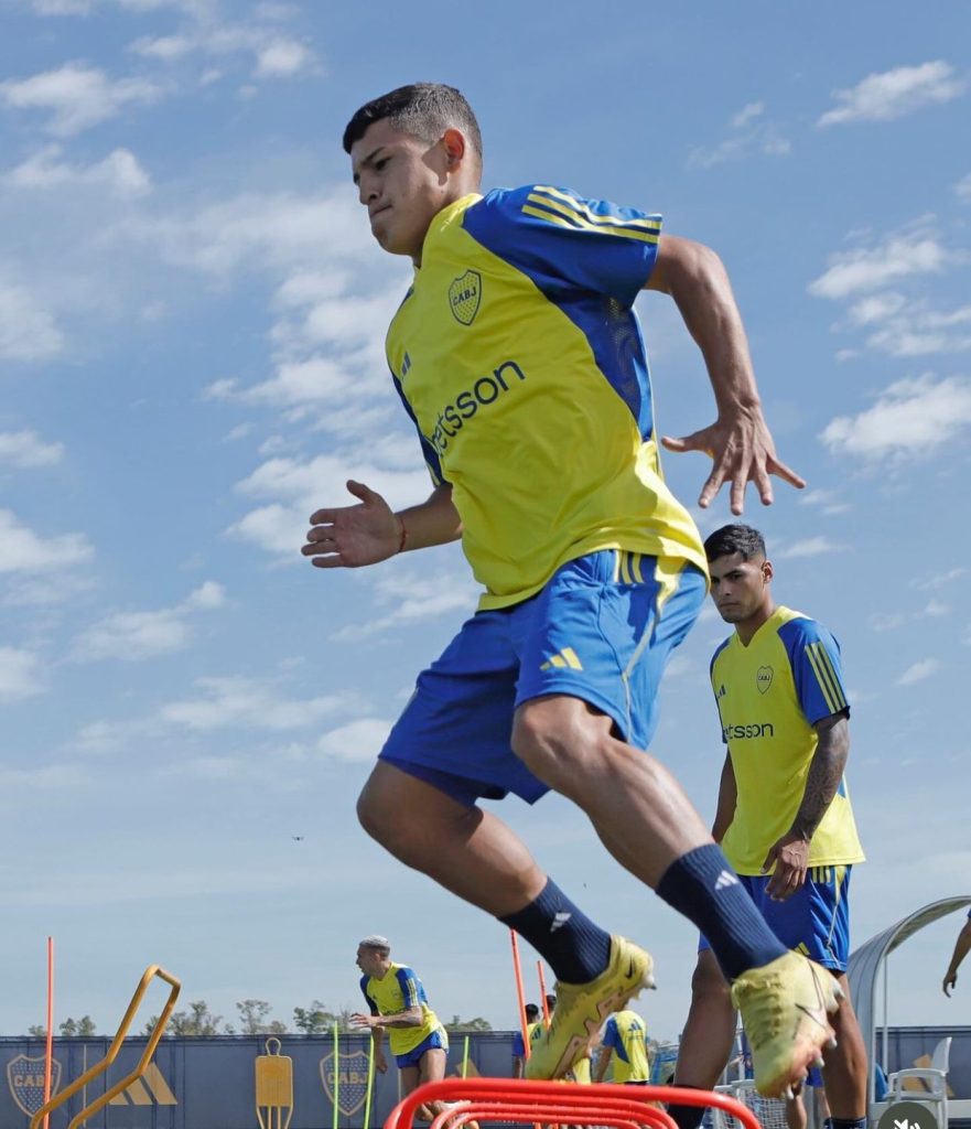 El juvenil que Martínez subió a Primera y firmó su primer contrato con Boca