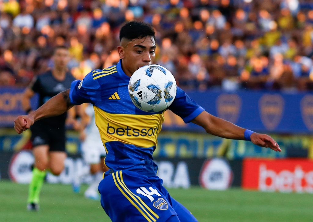 Langoni, titular vs Sarmiento: la barrera que busca romper en Boca