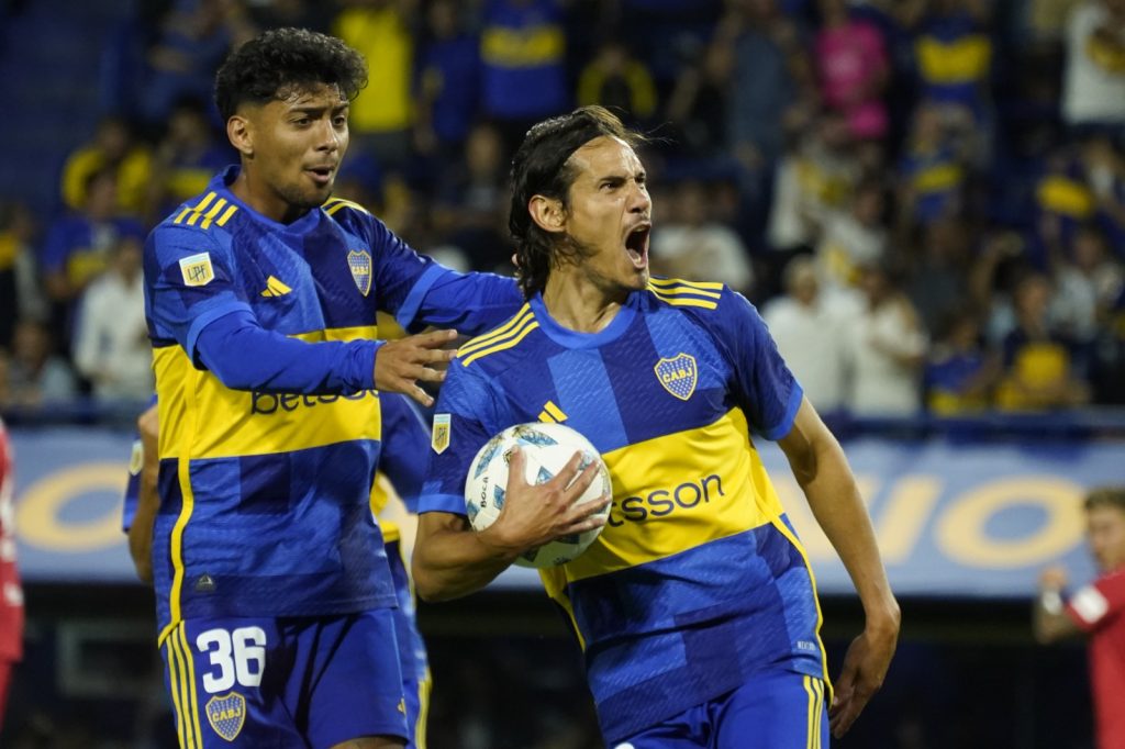 Boca empató gracias a un penal de Cavani y va por el triunfo vs Belgrano
