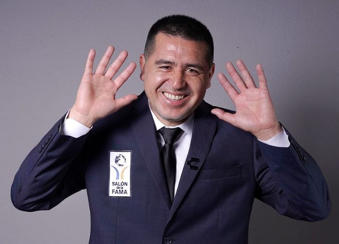 En qué puesto quedó Riquelme en el Salón de la Fama Internacional